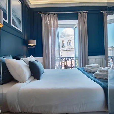 Apartman Glamorous And Alfama Riverview