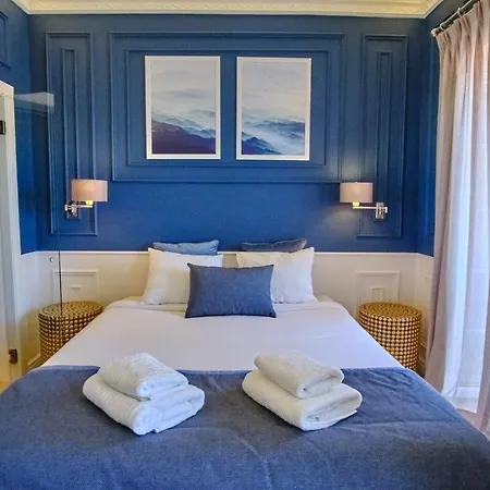 Apartment Glamorous And Alfama Riverview Lisbon
